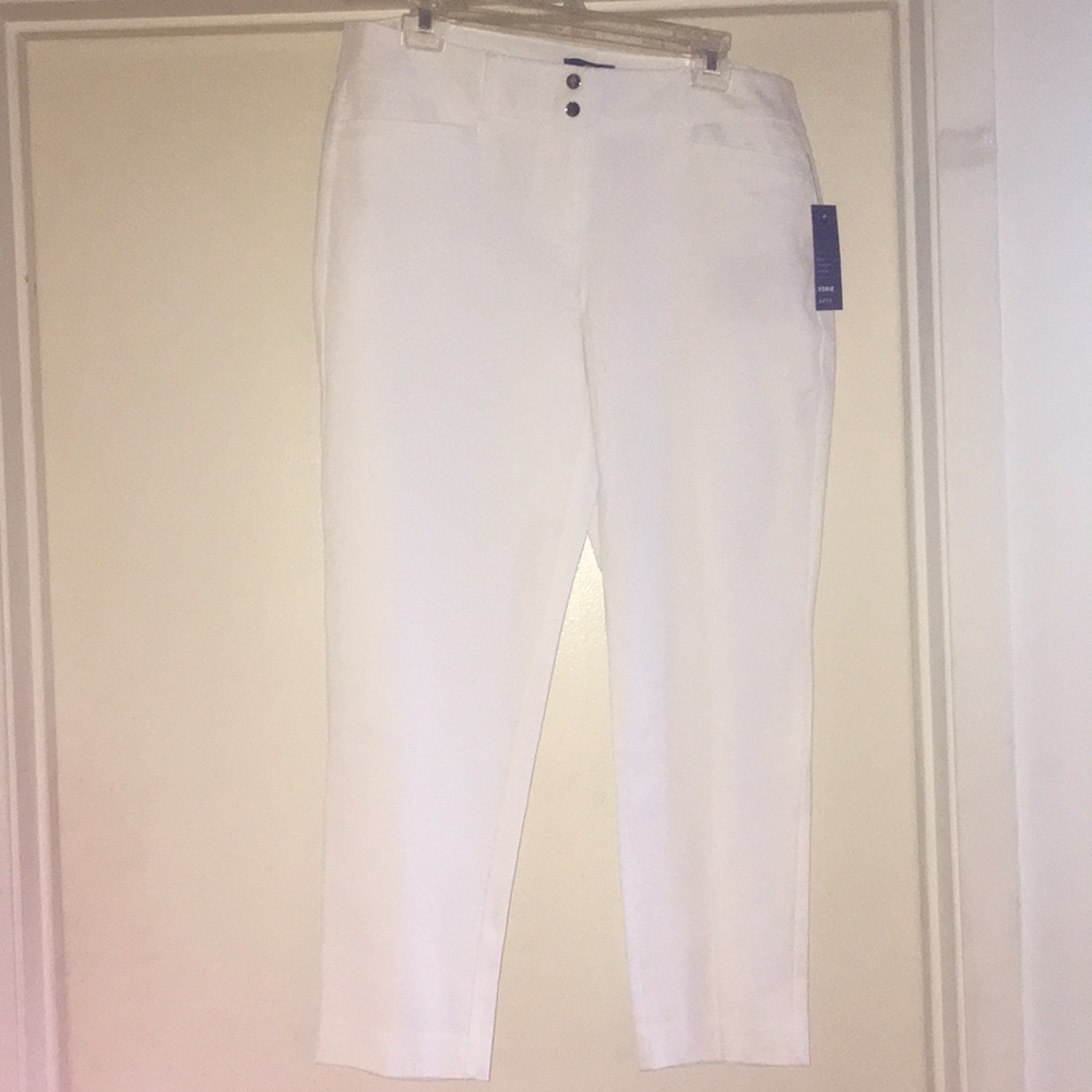 Apt 9 “Torie” White Stretchy Full Length P…